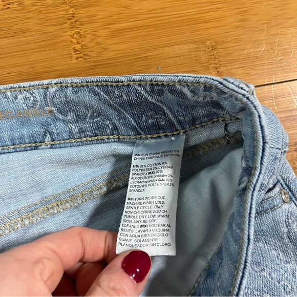 Chico's Light Blue Bandana Paisley Ankle Stretch Skinny Jeans Coastal Cowgirl - Picture 6 of 12